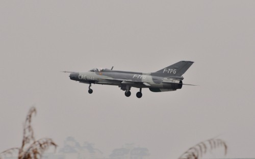 Máy bay chiến đấu J-7PG do Trung Quốc chế tạo